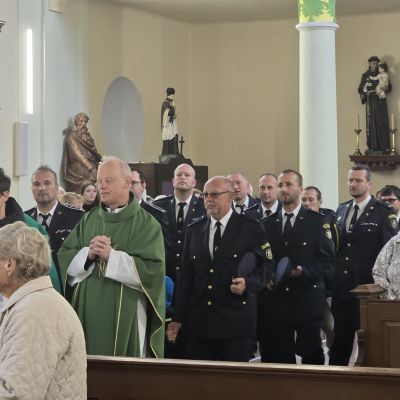 Sv. OMŠA A POĎAKOVANIE PÁNU BOHU ZA OCHRANU PRED POVODŇOU A ZA BOŽIE POŽEHNANIE PRE VŠETKÝCH, KTORÍ SA O TO PRIČINILI  Obrázok 71